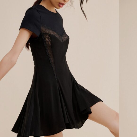 free people Dresses & Skirts - NEW free people lace inset cruz stretch mini dress 4 small